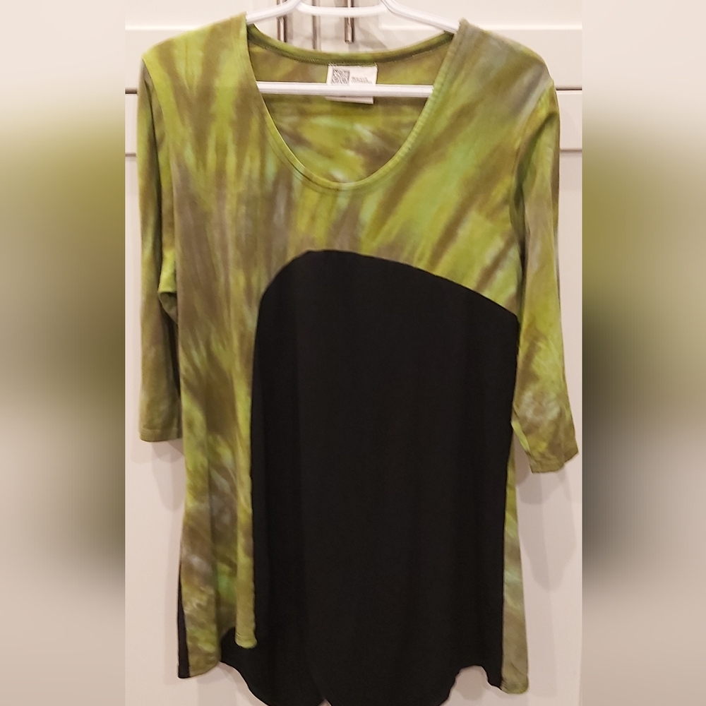 Qualicum Clothworks bamboo tunic